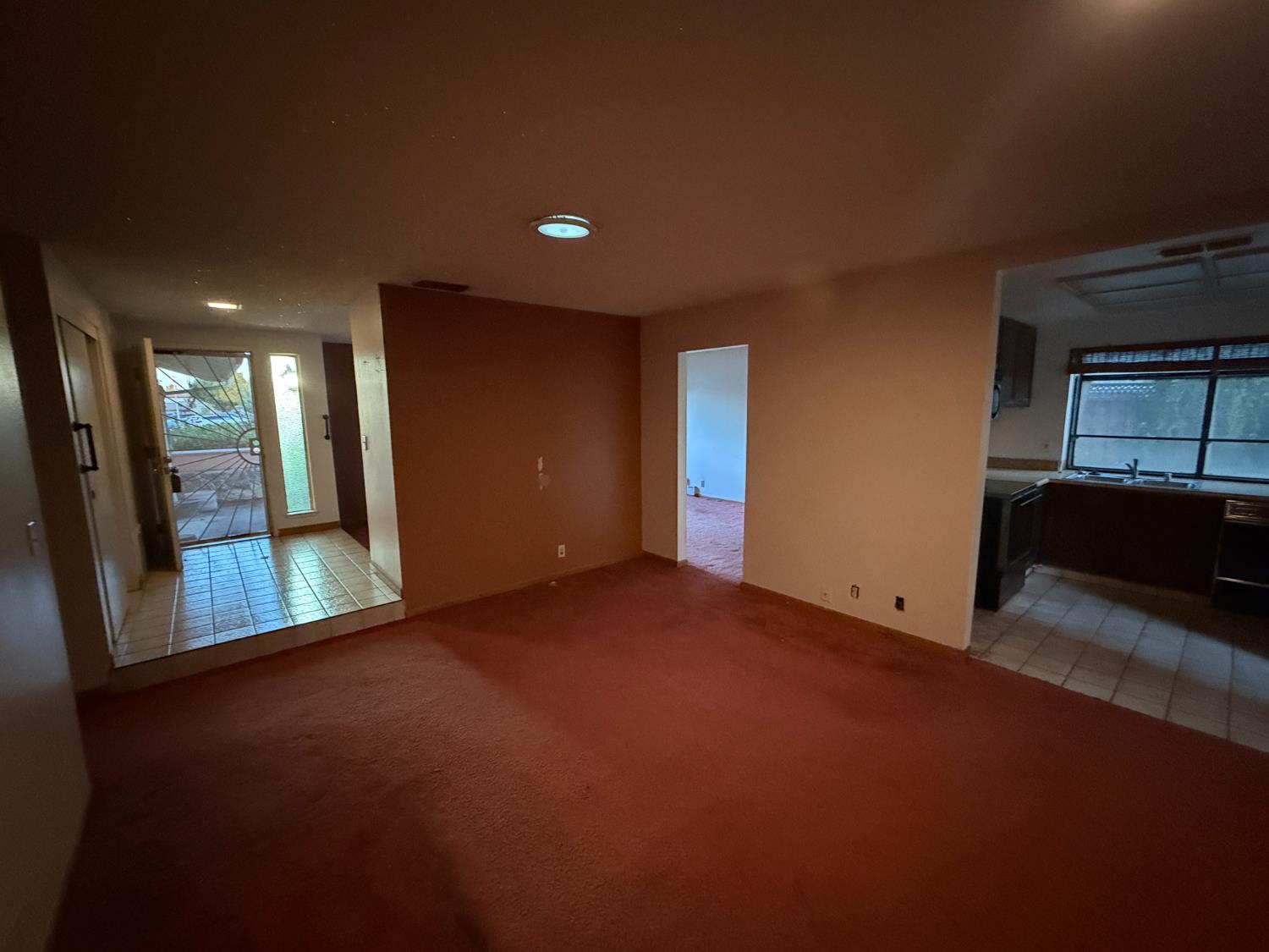 2834 Camarillo Drive