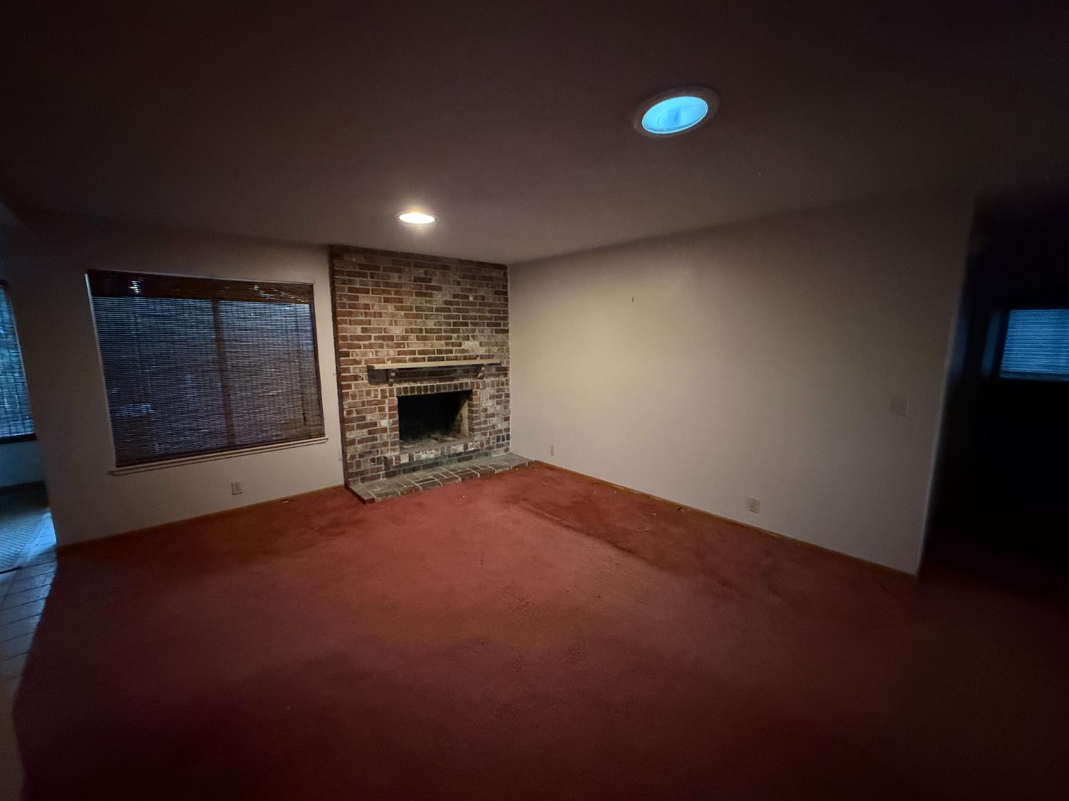 2834 Camarillo Drive