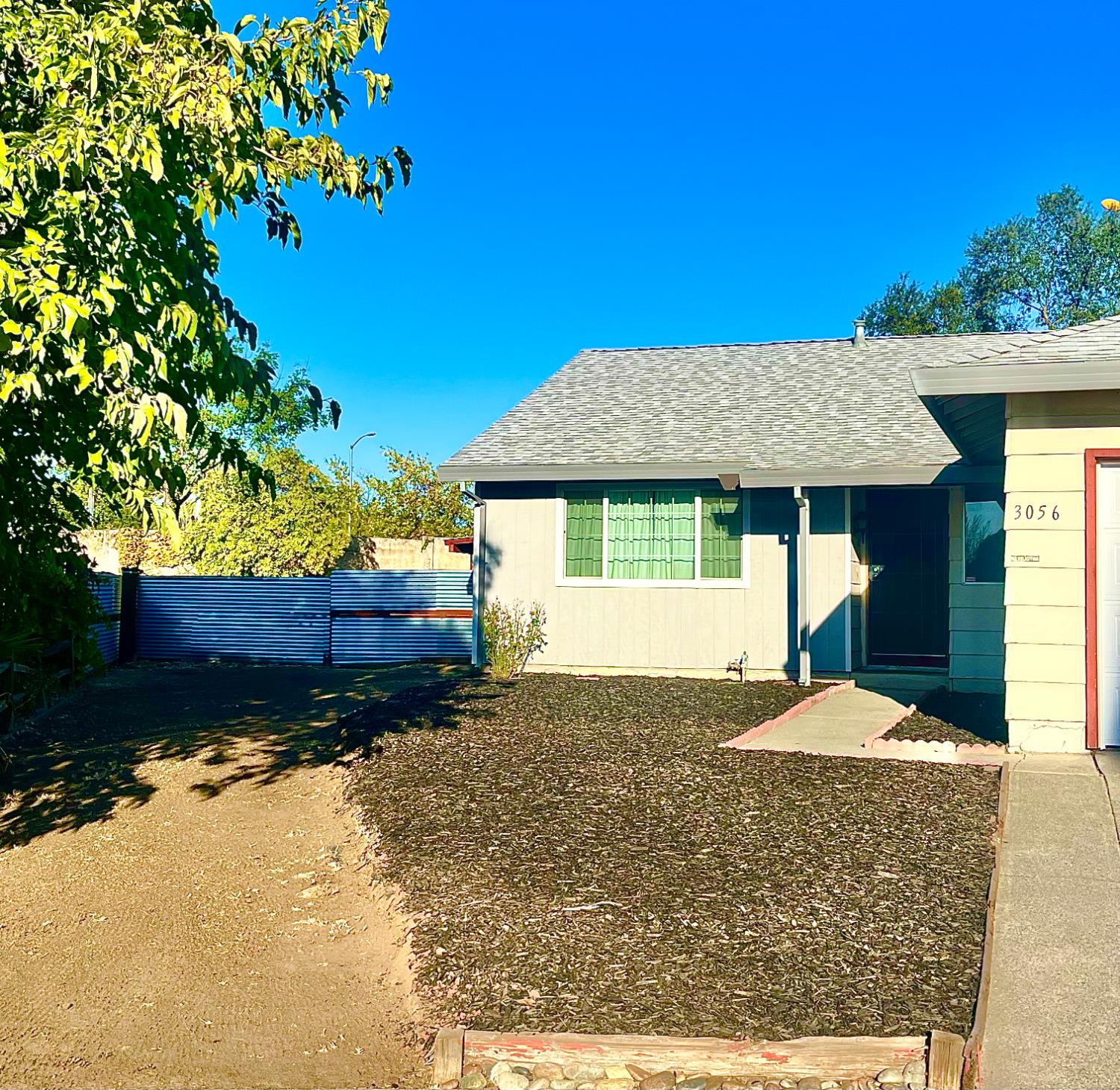 3056 Kinglet Way