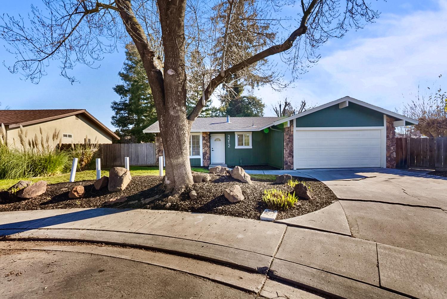 3212 Royalton Avenue