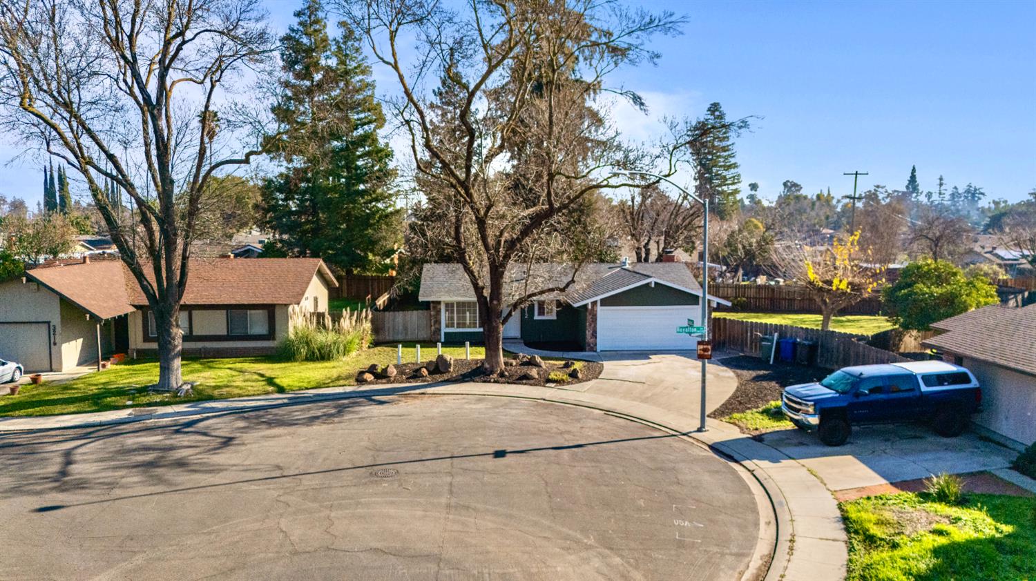 3212 Royalton Avenue