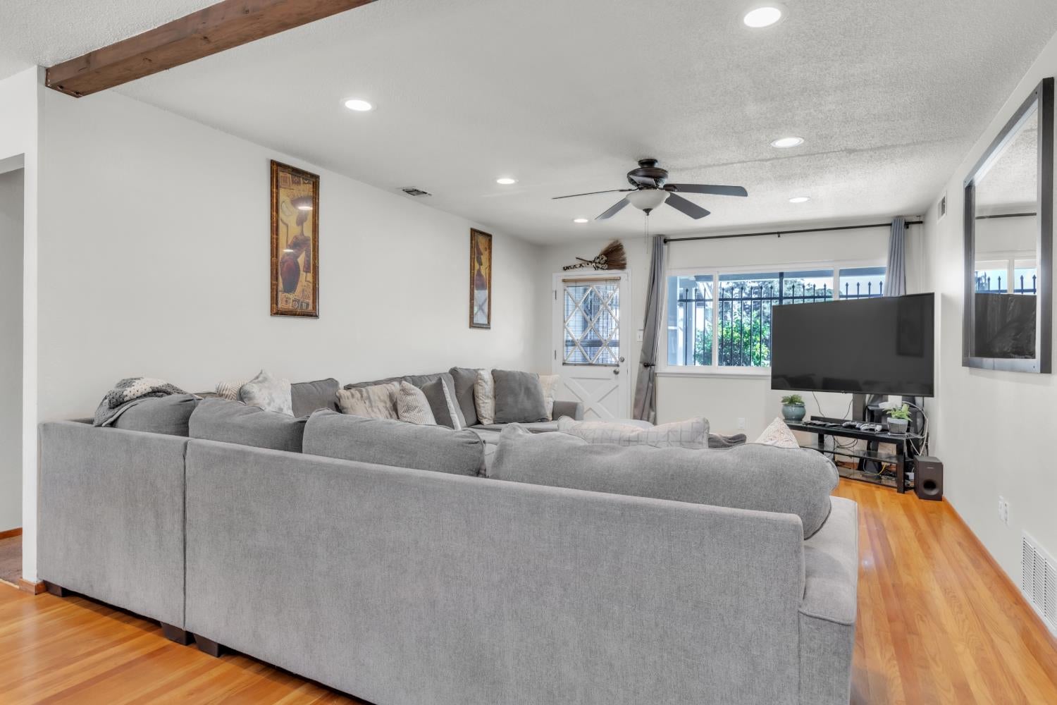 5920 Valley Hi Drive