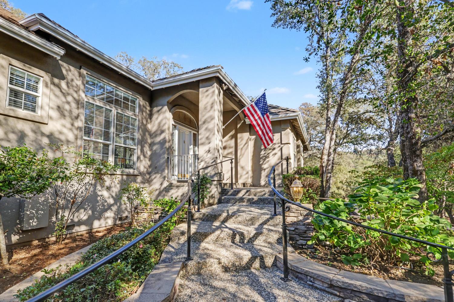 3391 Tartan Trail
