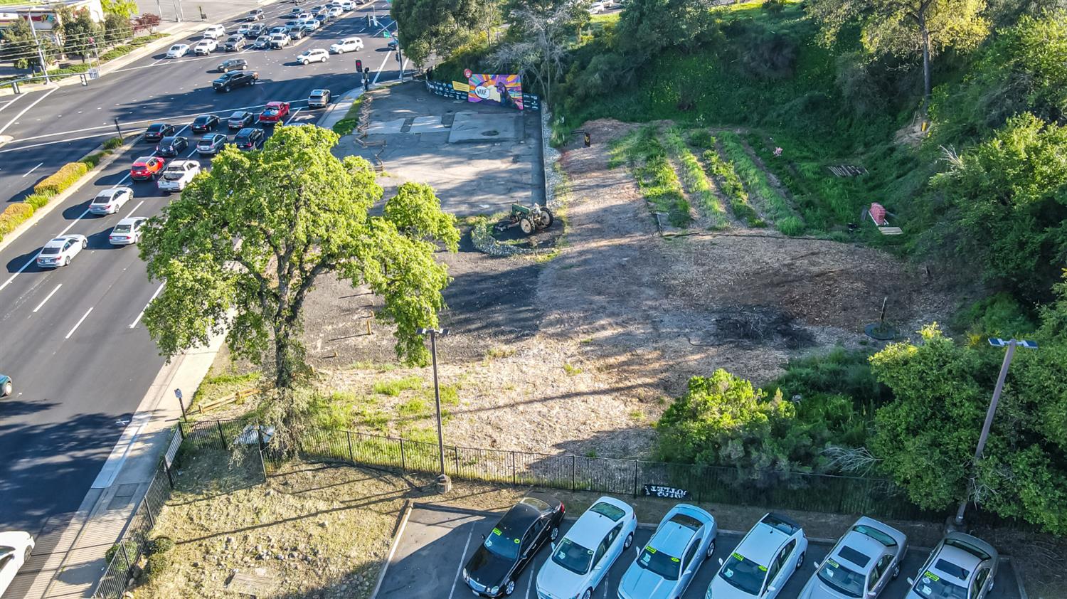 4111 Sunrise Boulevard