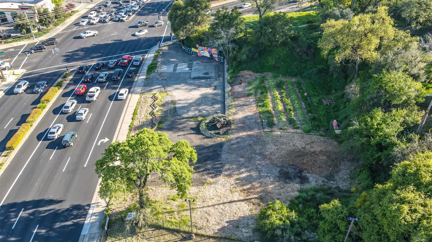 4111 Sunrise Boulevard