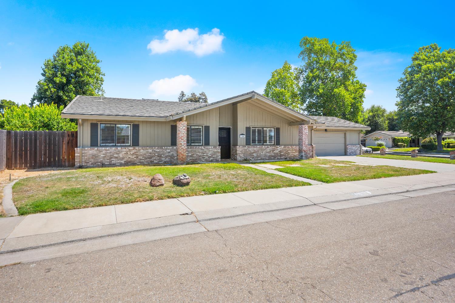 9808 Piedmont Way
