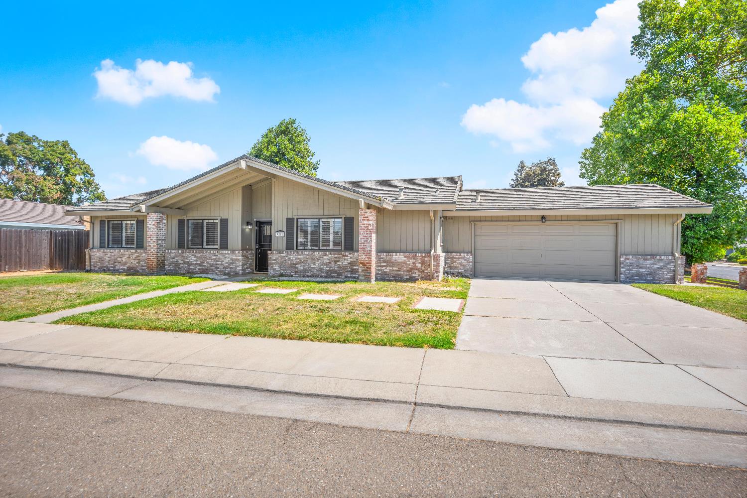 9808 Piedmont Way