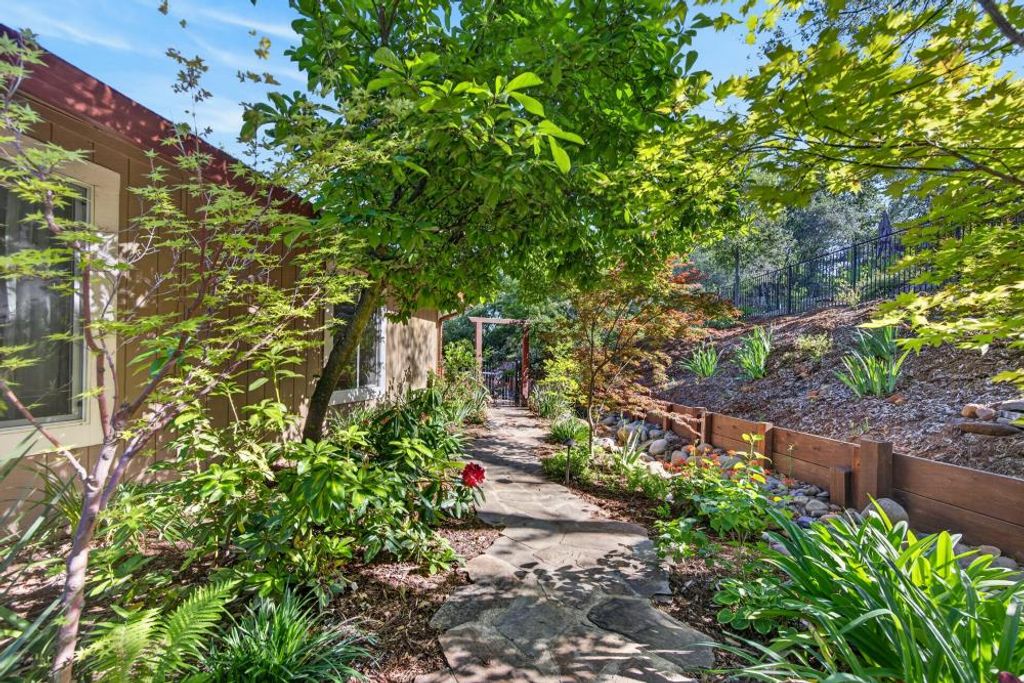 Photo of 3475 Ramada Way, Shingle Springs, CA 95682 (MLS # 226044182)