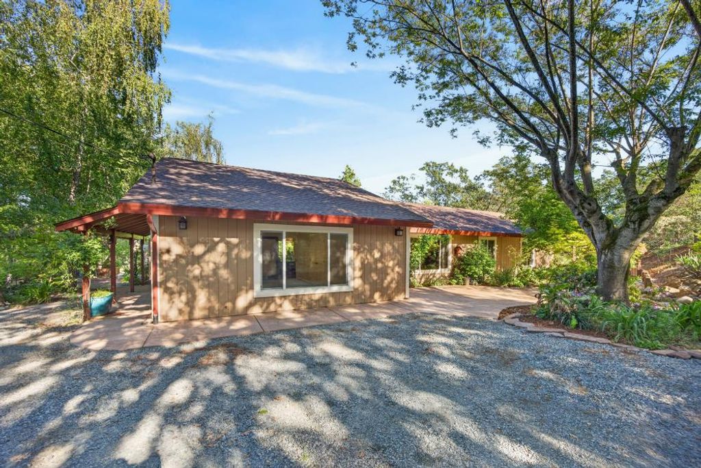 Photo of 3475 Ramada Way, Shingle Springs, CA 95682 (MLS # 226044182)