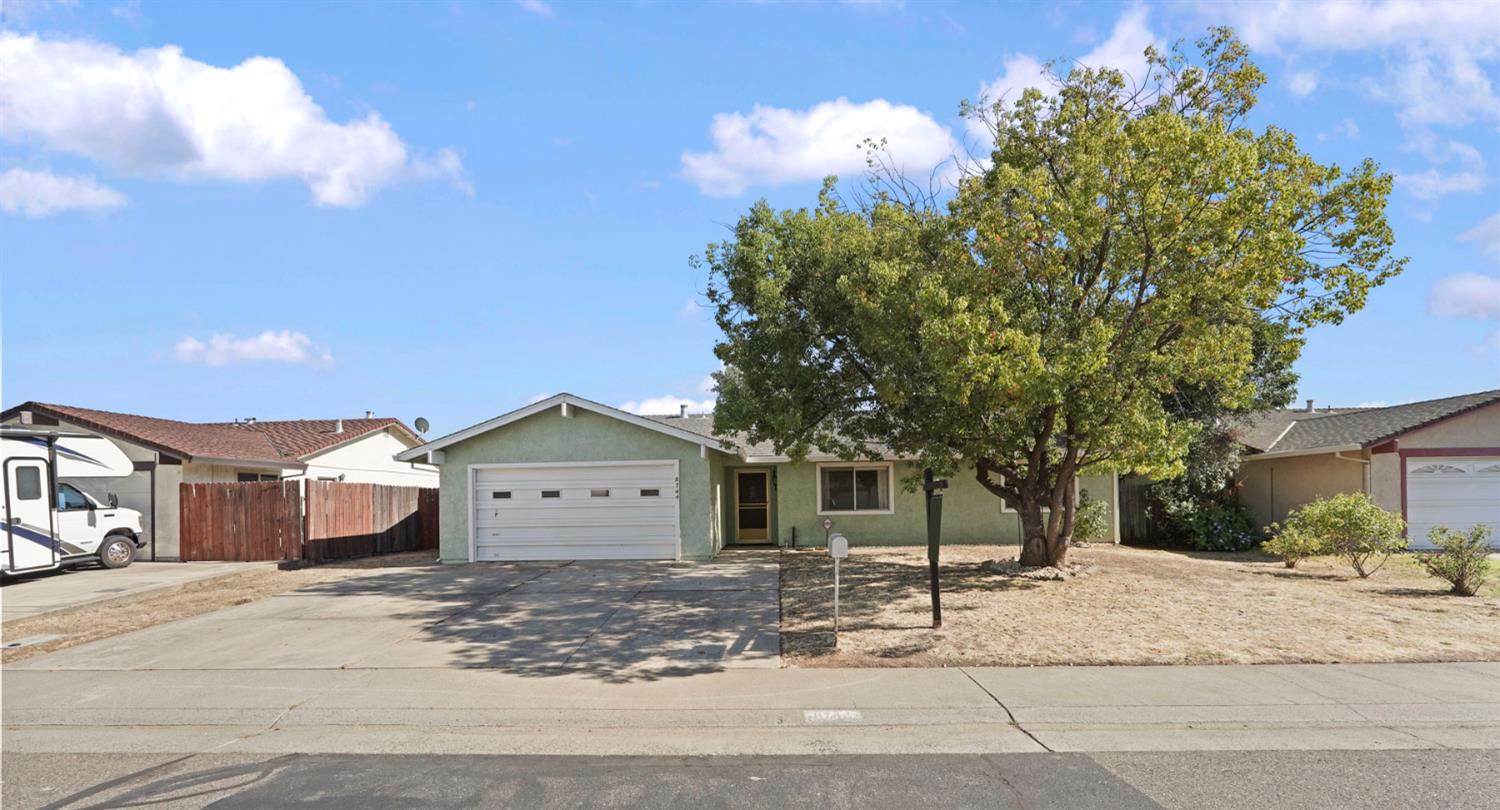 8744 Lodestone Circle