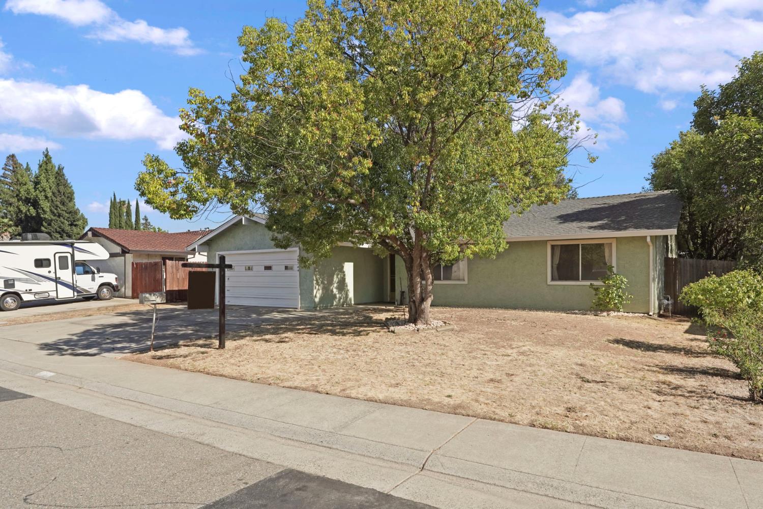 8744 Lodestone Circle