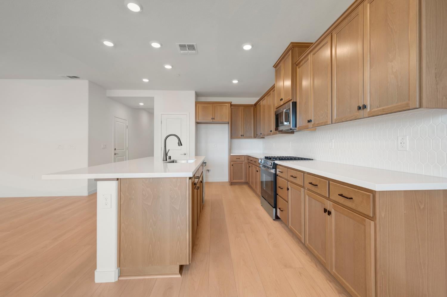 12080 Mircado Way
