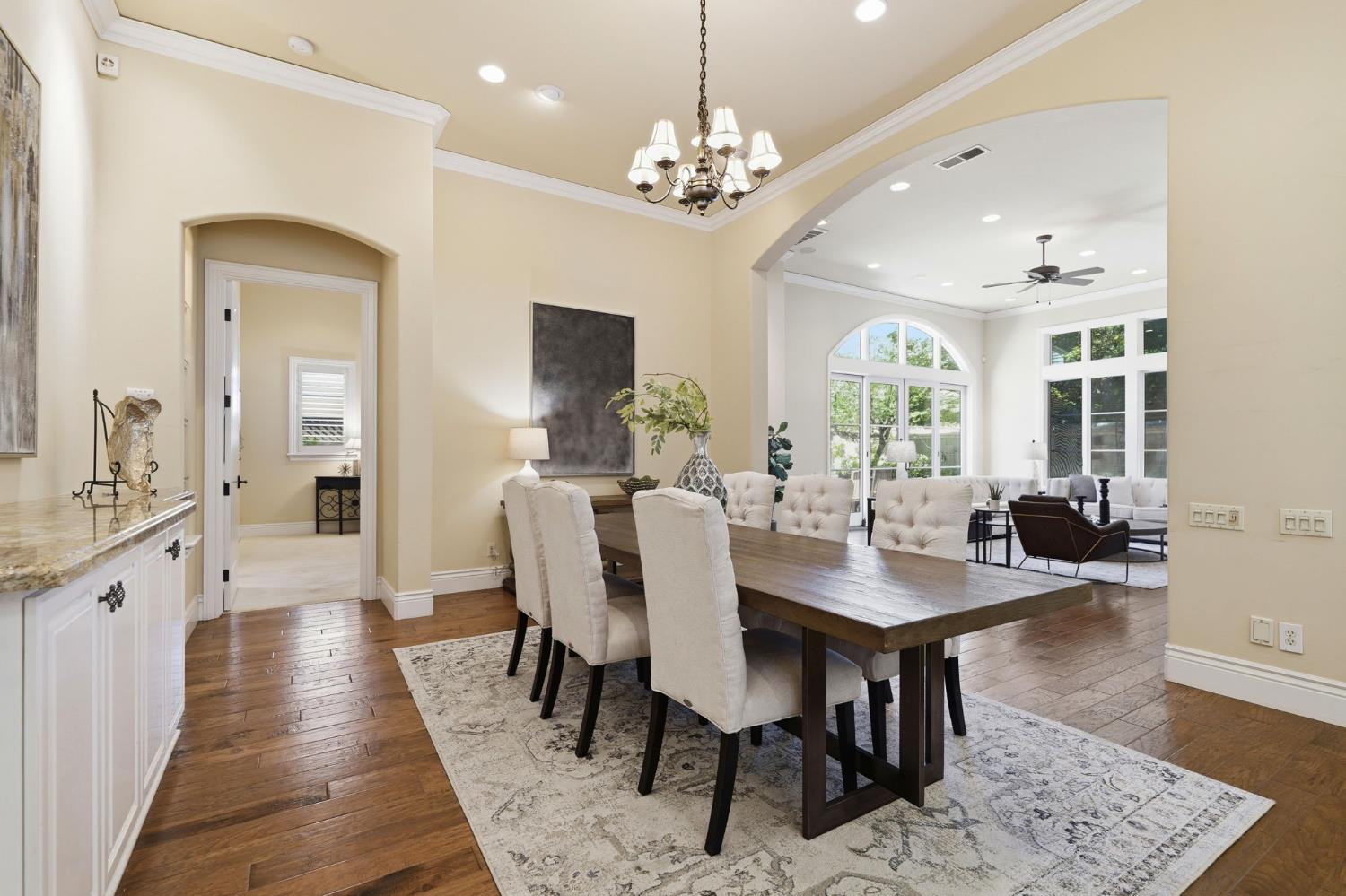806 Sierra Oaks Vista Lane