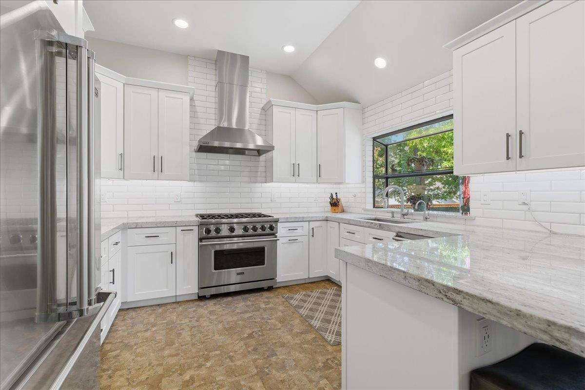 7535 Westover Court