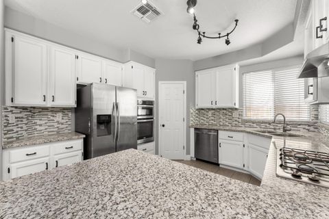 MLS: 225047360