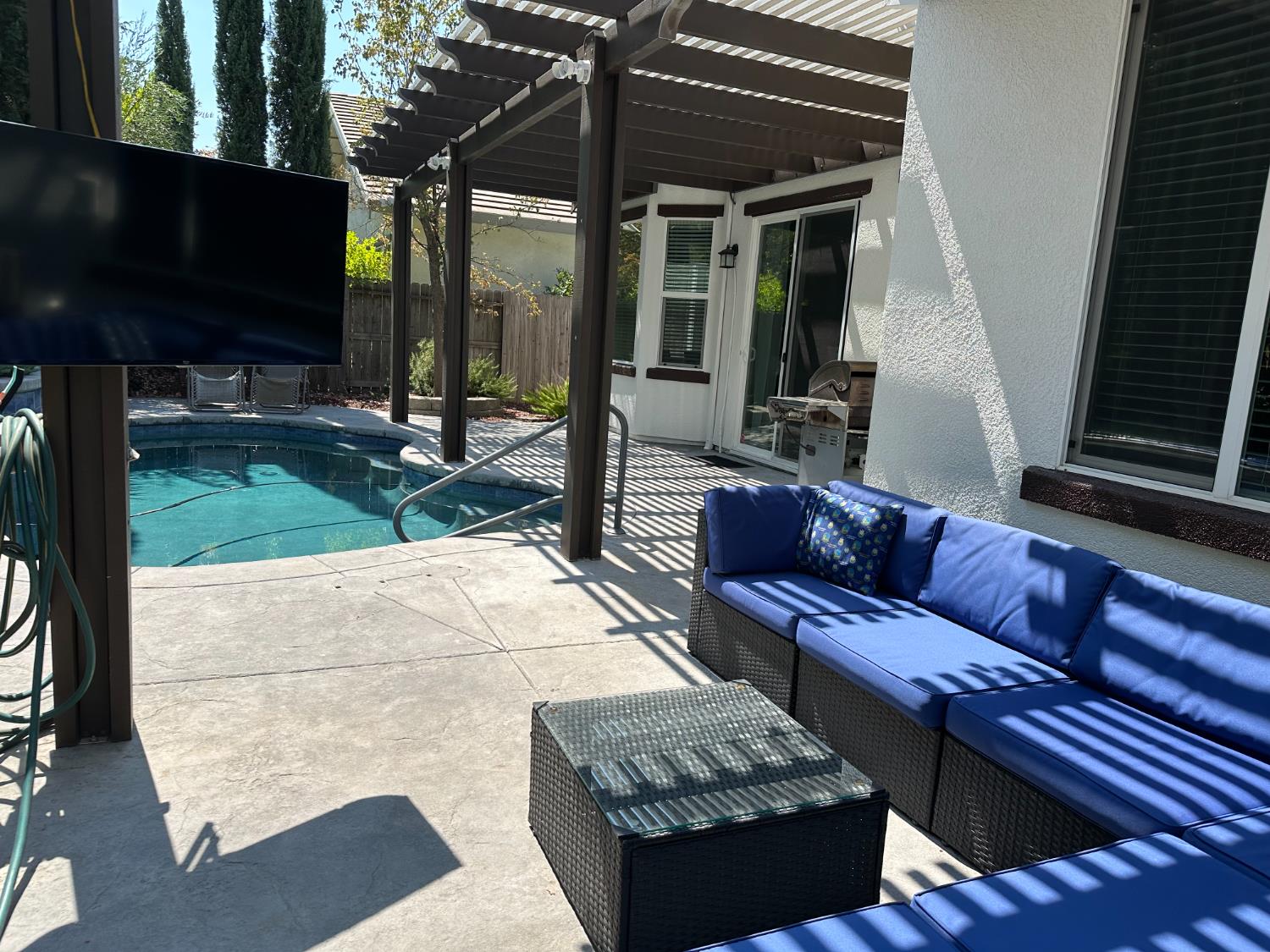 2209 Coryton Lane