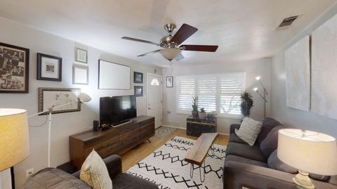 4823 Jerry Way Sacramento CA 95819