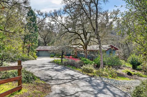 2468 Oakvale Dr. Shingle Springs CA 95682