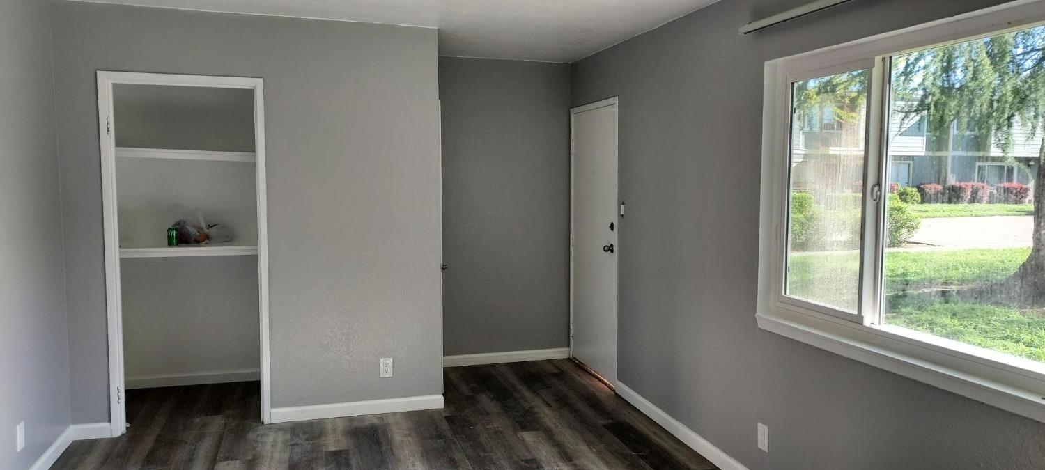 716 Northfield Drive B