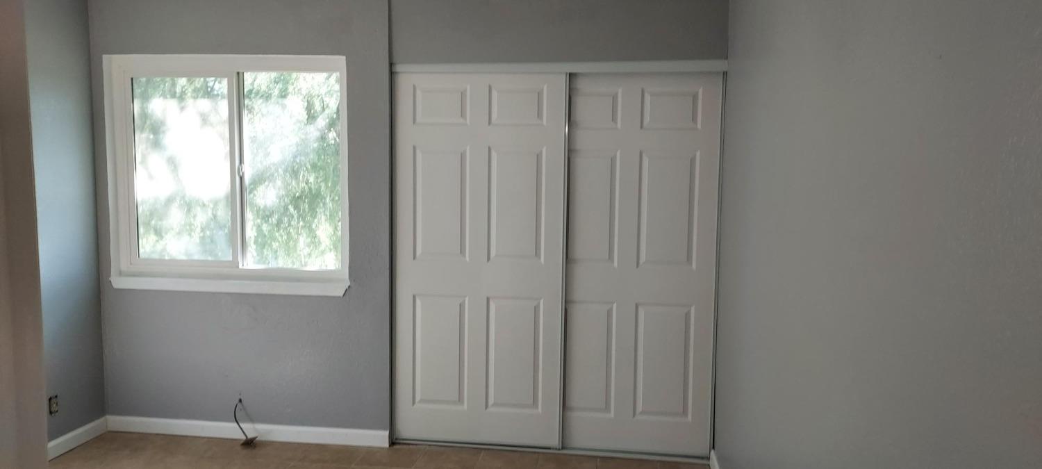 716 Northfield Drive B