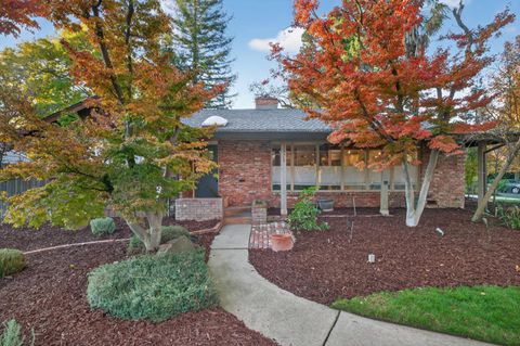 1371 El Nido Way Sacramento CA 95864