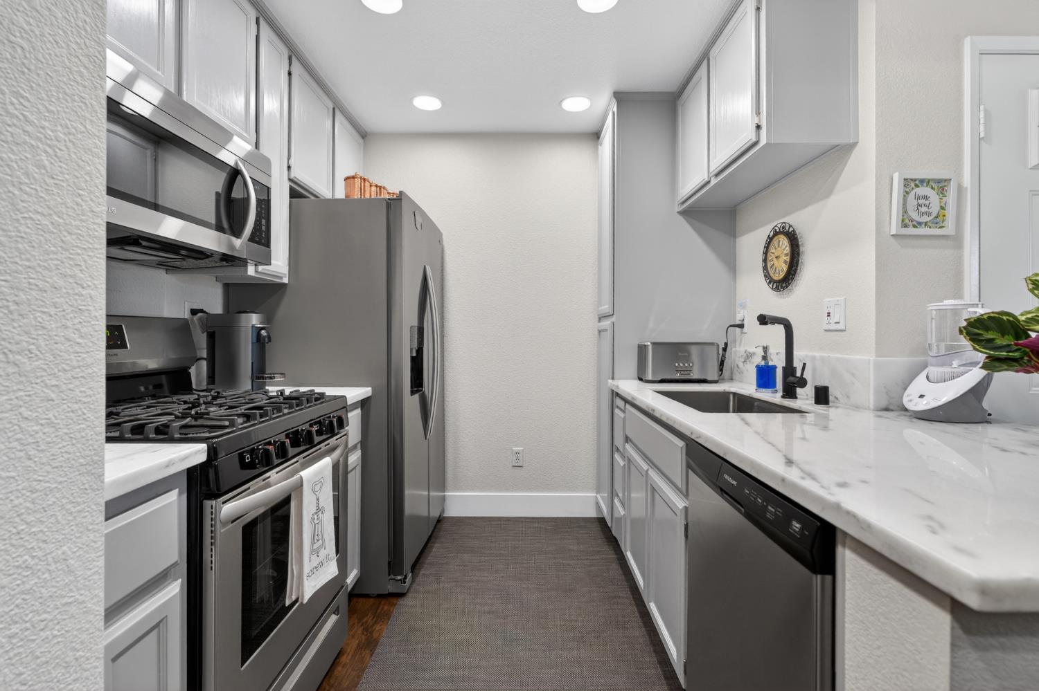 8020 Walerga Road 1140