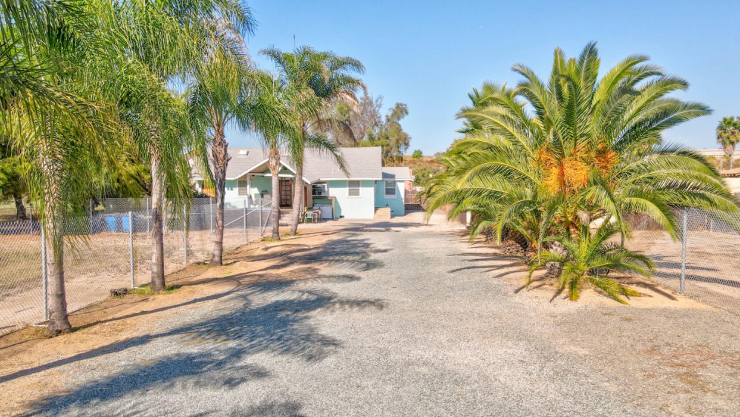 View Santee, CA 92071 house
