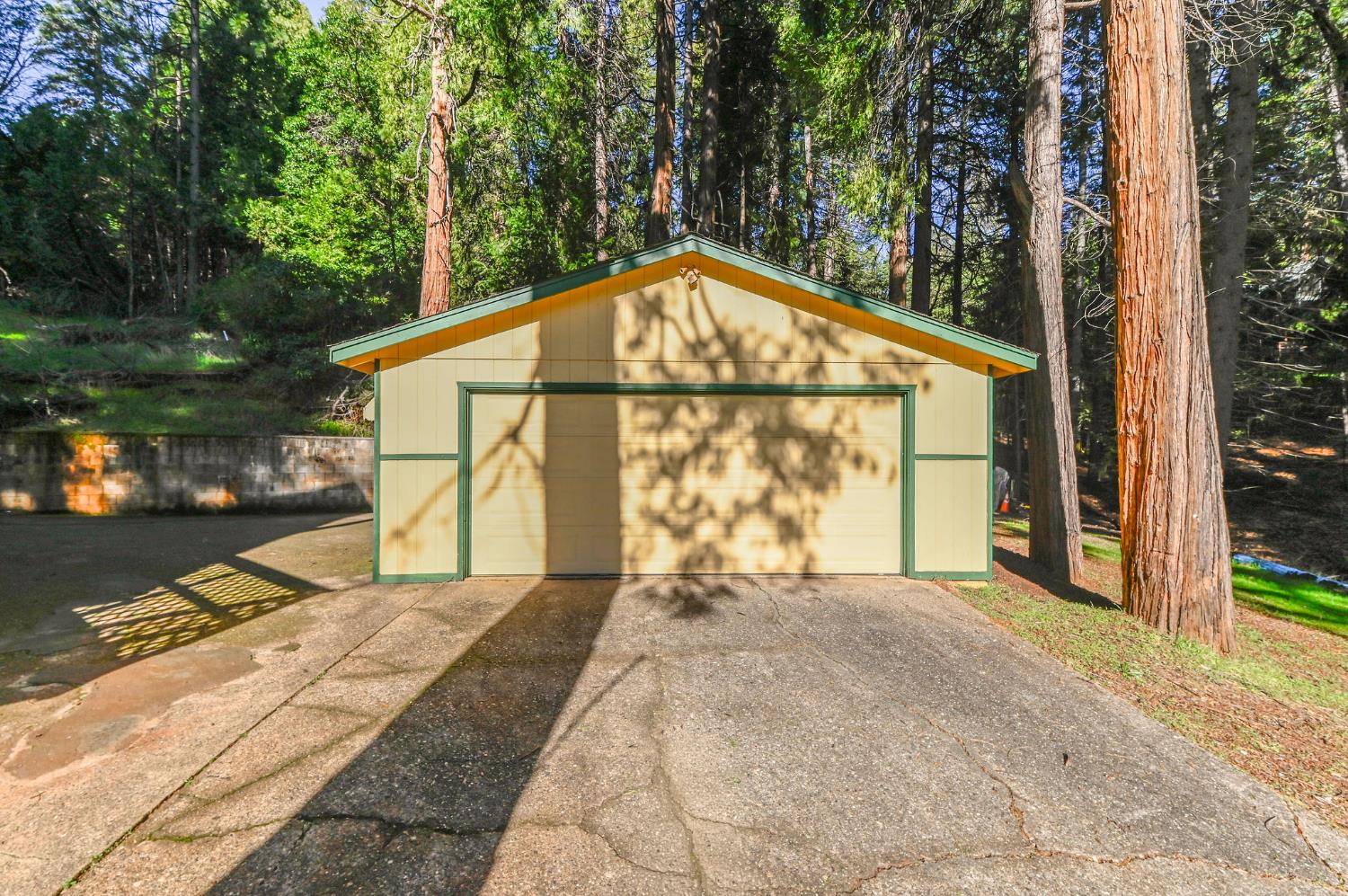 27095 Antelope Drive