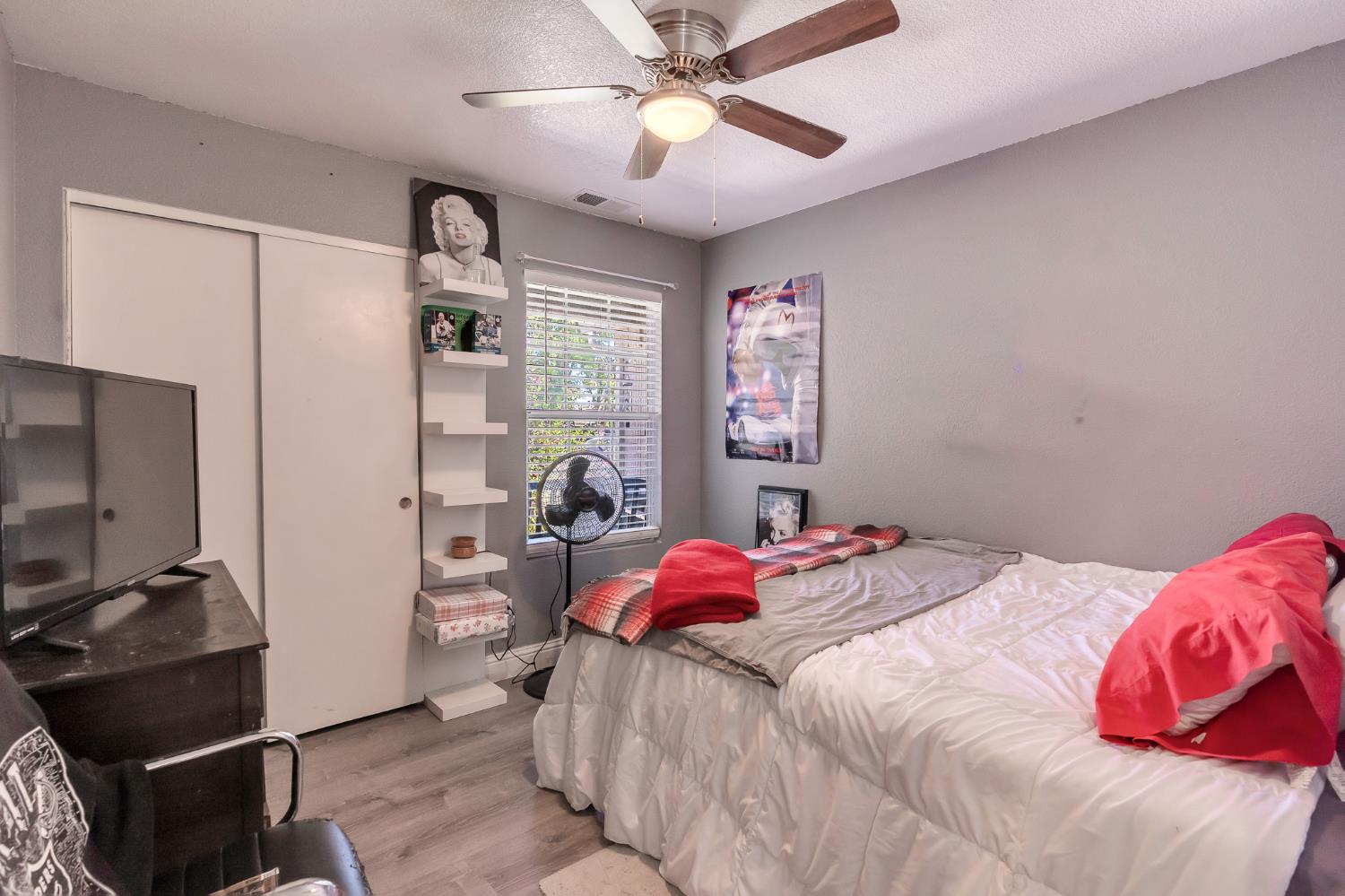 Los Banos, California 93635, United States, 3 Bedrooms Bedrooms, ,2 BathroomsBathrooms,Residential,Active,170640