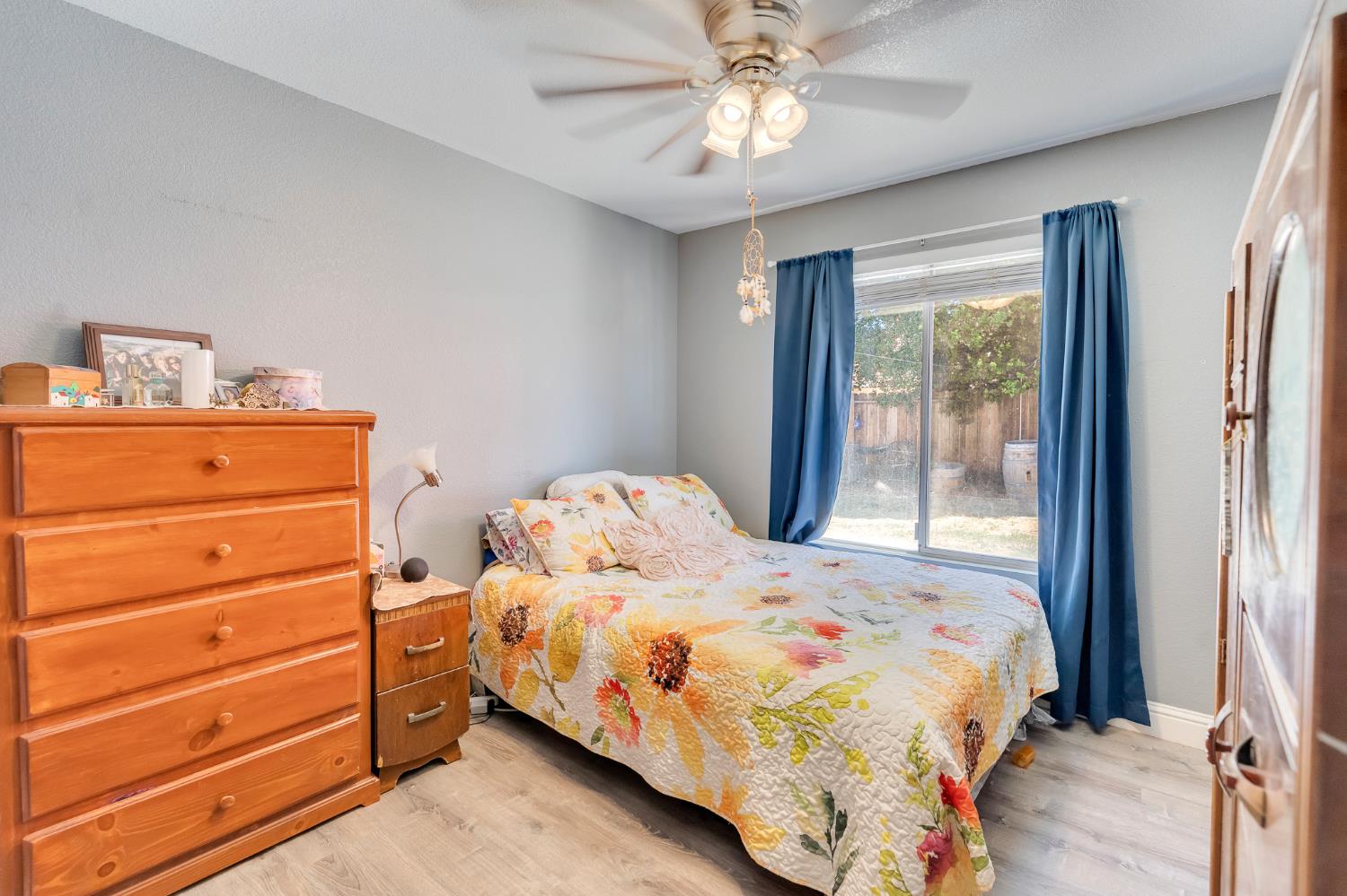 Los Banos, California 93635, United States, 3 Bedrooms Bedrooms, ,2 BathroomsBathrooms,Residential,Active,170640