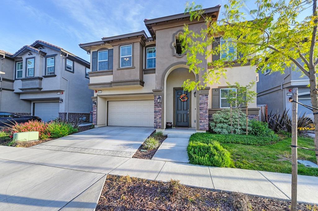 1681 Stetson Circle