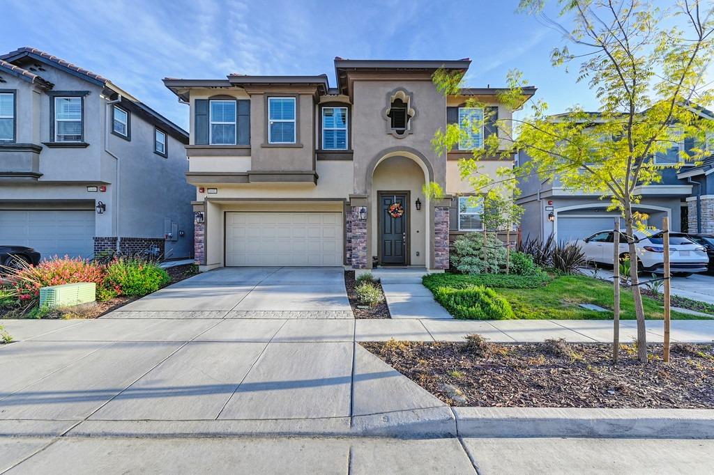 1681 Stetson Circle