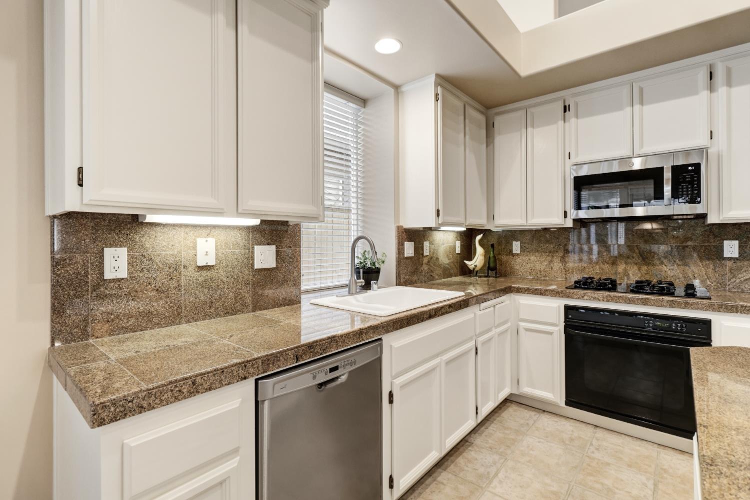 1484 Willow Bend Road