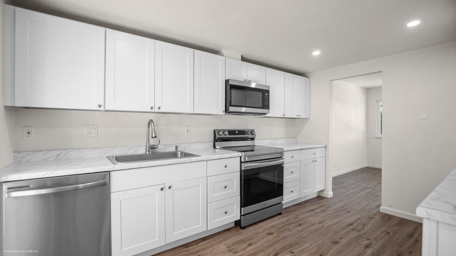 Newark, California 94560, United States, 4 Bedrooms Bedrooms, ,3 BathroomsBathrooms,Residential,Active,183925