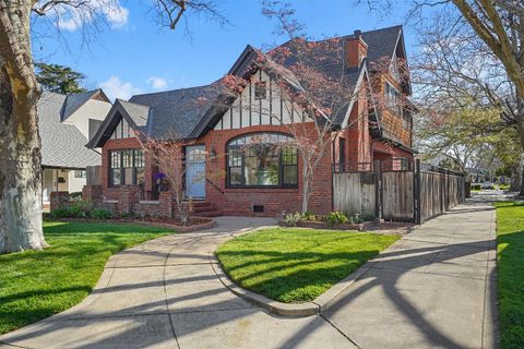 741 36th Street, Sacramento, CA 95816 - MLS#: 225027232