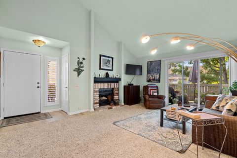 2280 Hurley Way 30 Sacramento CA 95825