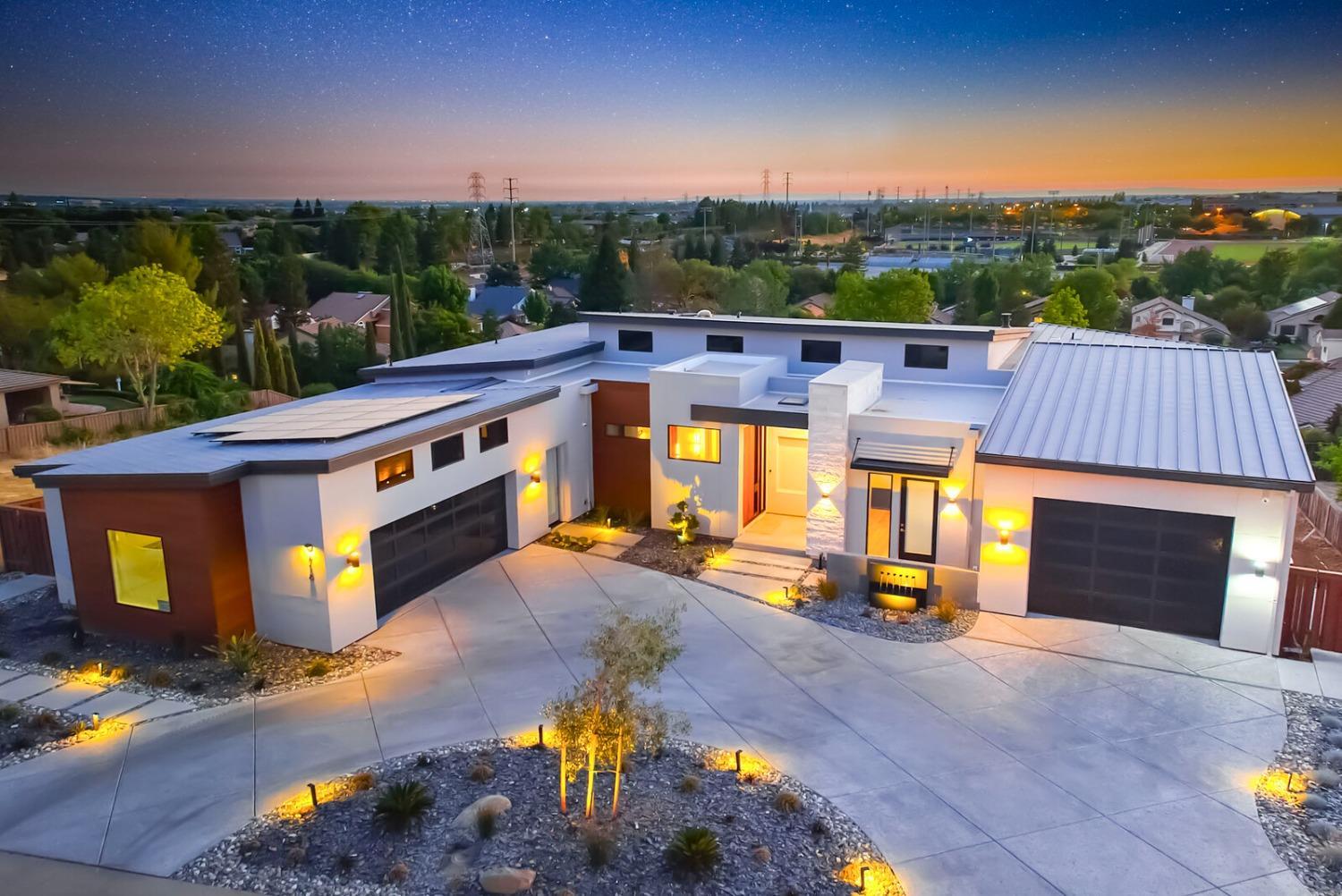 758 Glen-Mady Way