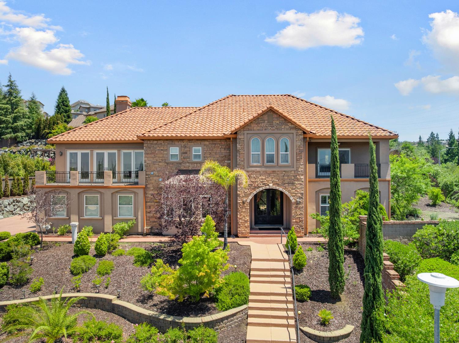 771 Glen-Mady Way