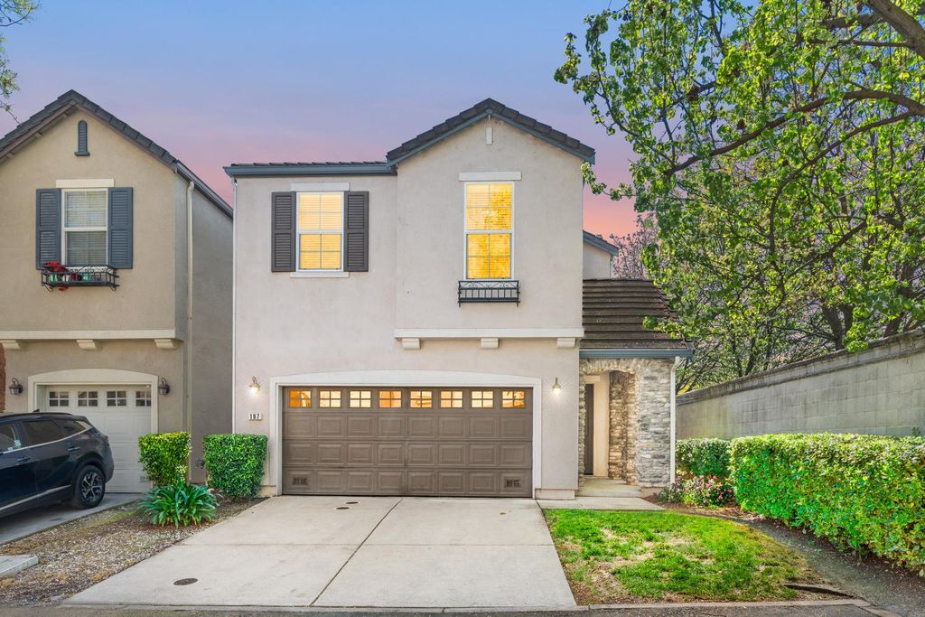 Photo of 197 Cinema Street, Sacramento, CA 95823 (MLS # 226033715)