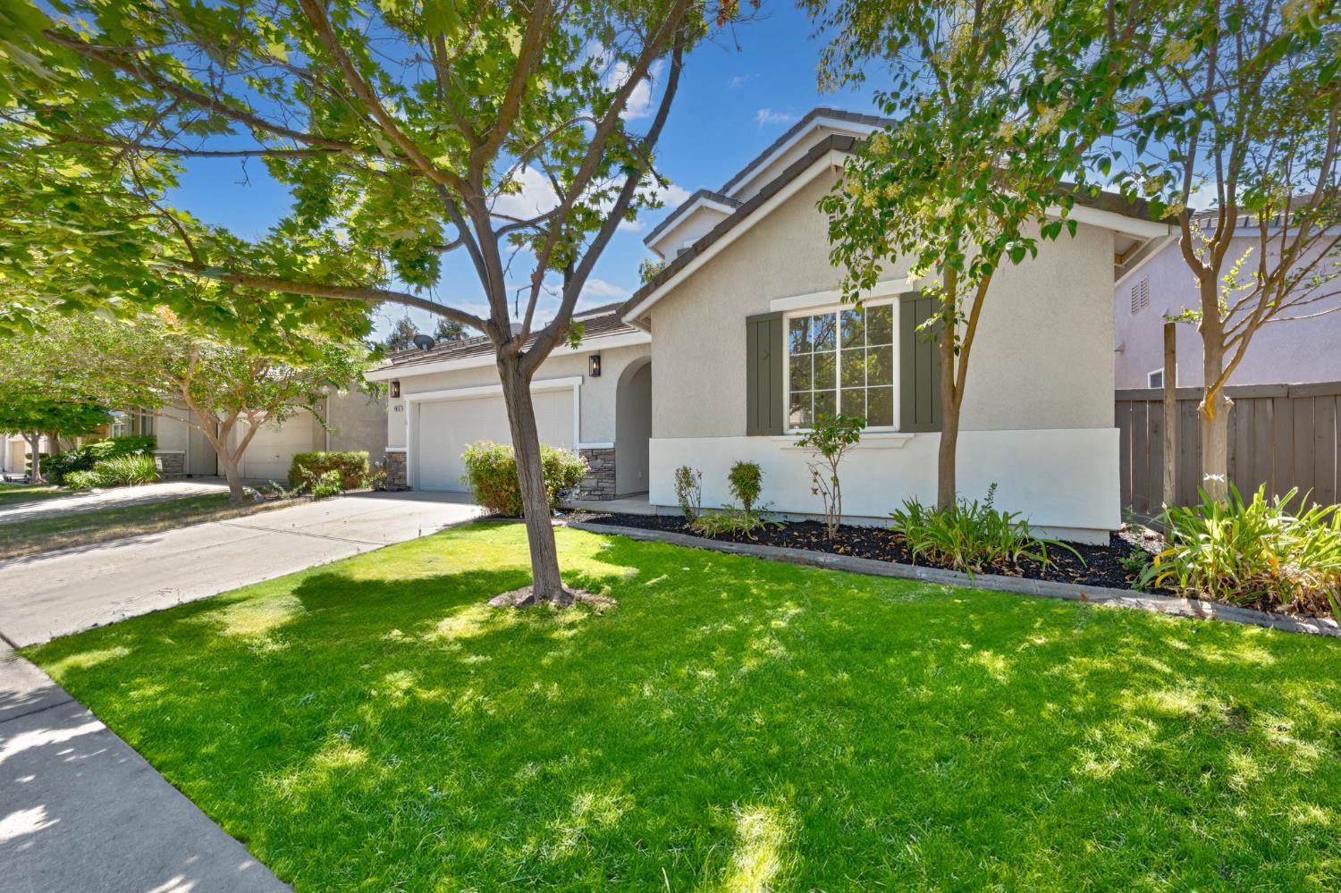 2912 Cinnamon Teal Circle