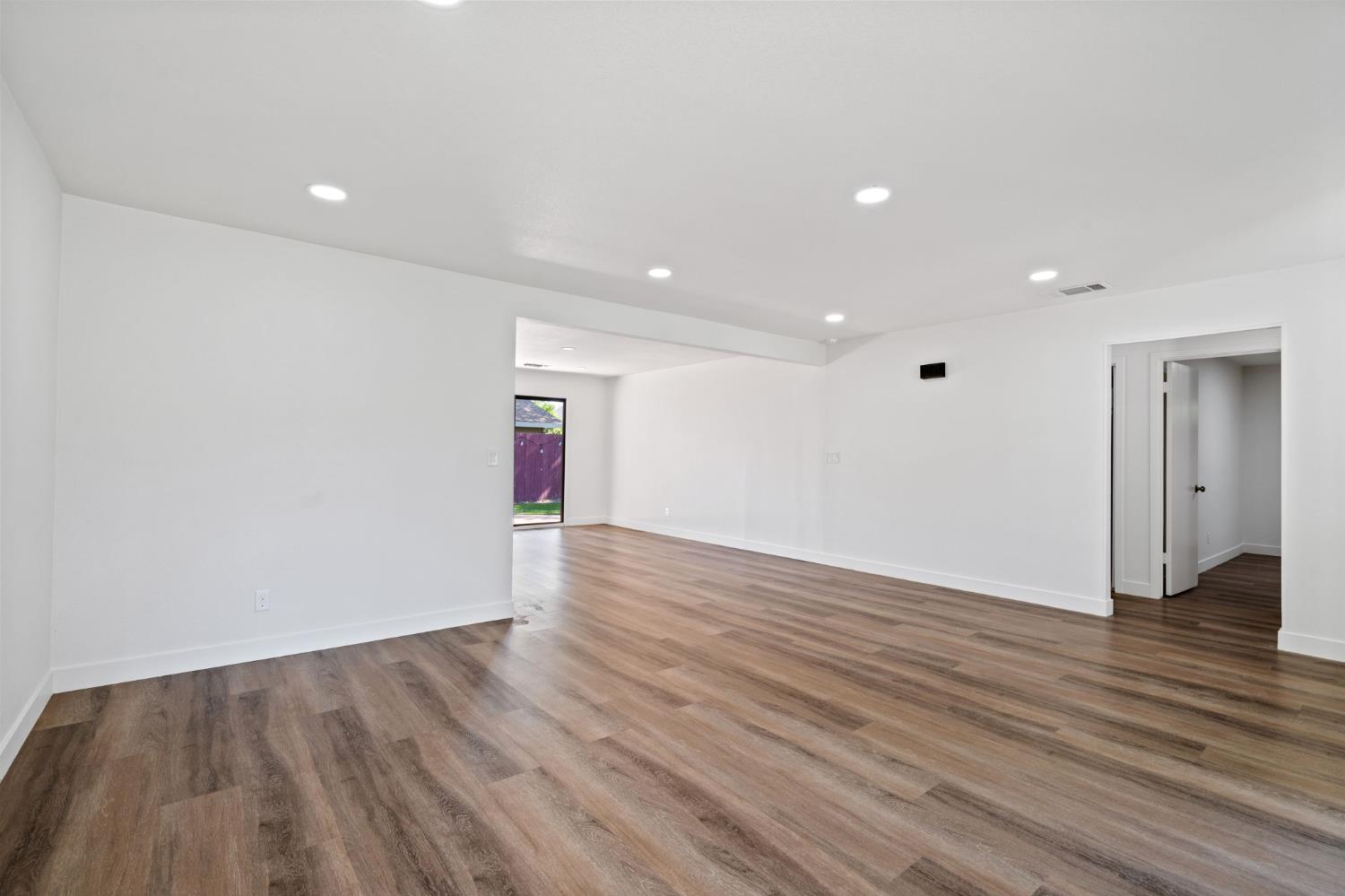 838 San Tomas Street