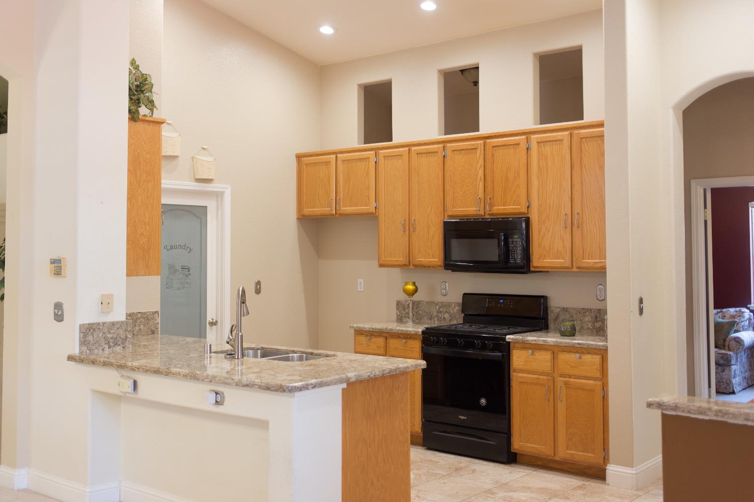 2807 Turnbuckle Circle