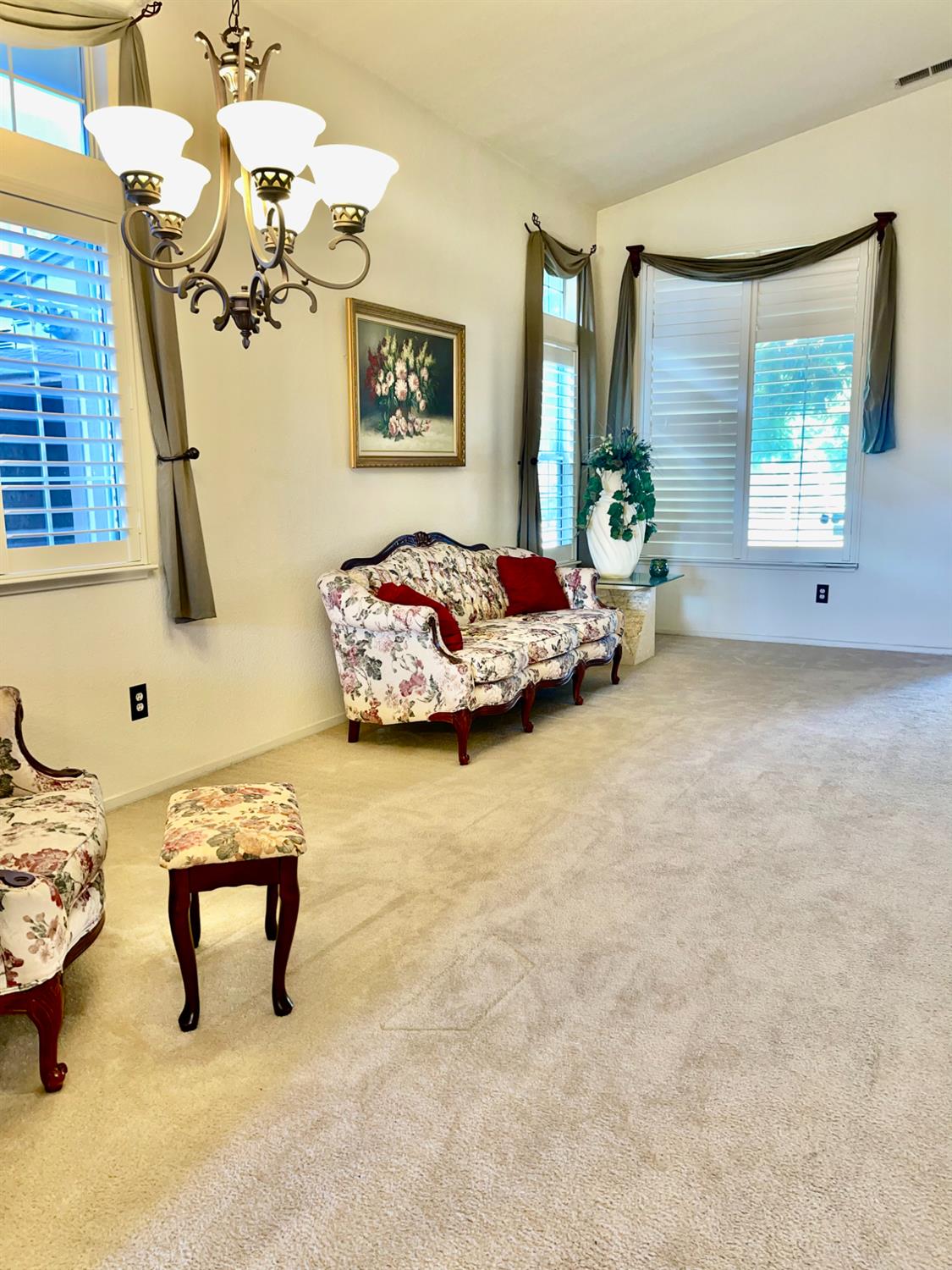 2807 Turnbuckle Circle