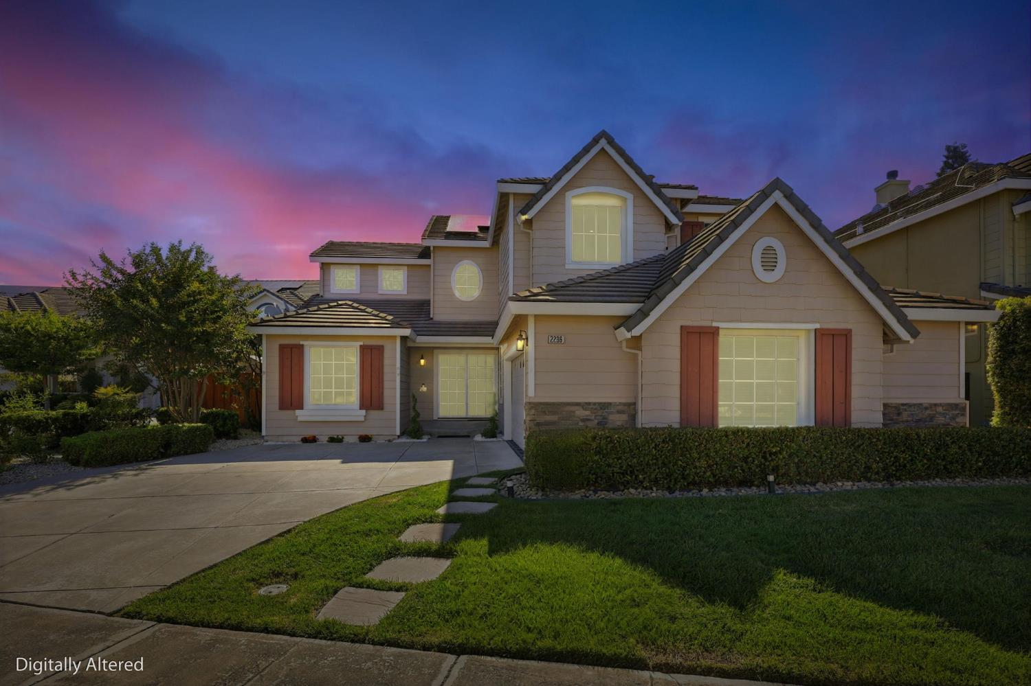 2236 Clear Lake Court