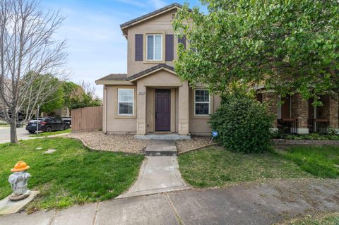 3660 N Manera Rica Drive, Sacramento, CA 95834 - MLS#: 225057407