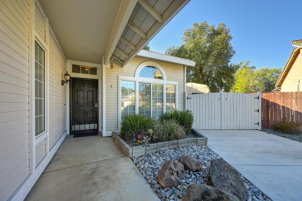 8400 Clear Valley Court