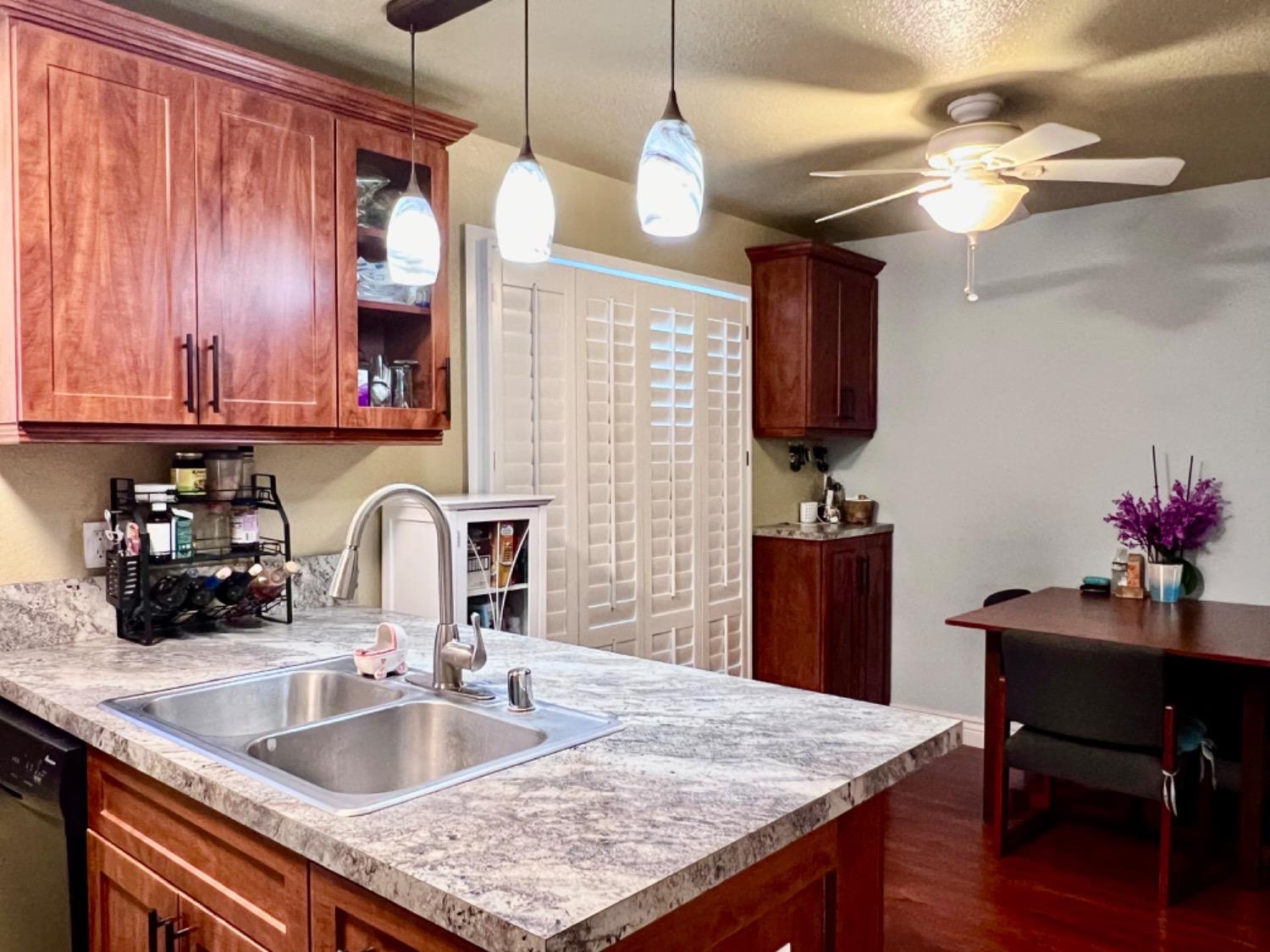 8220 Center Parkway 43