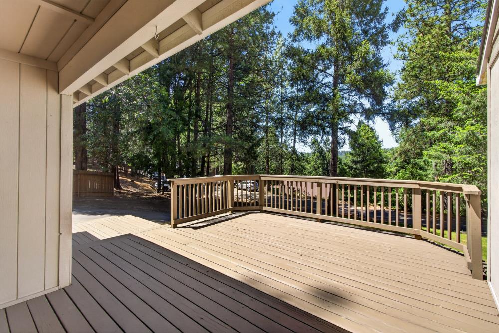 5621 Daisy Circle