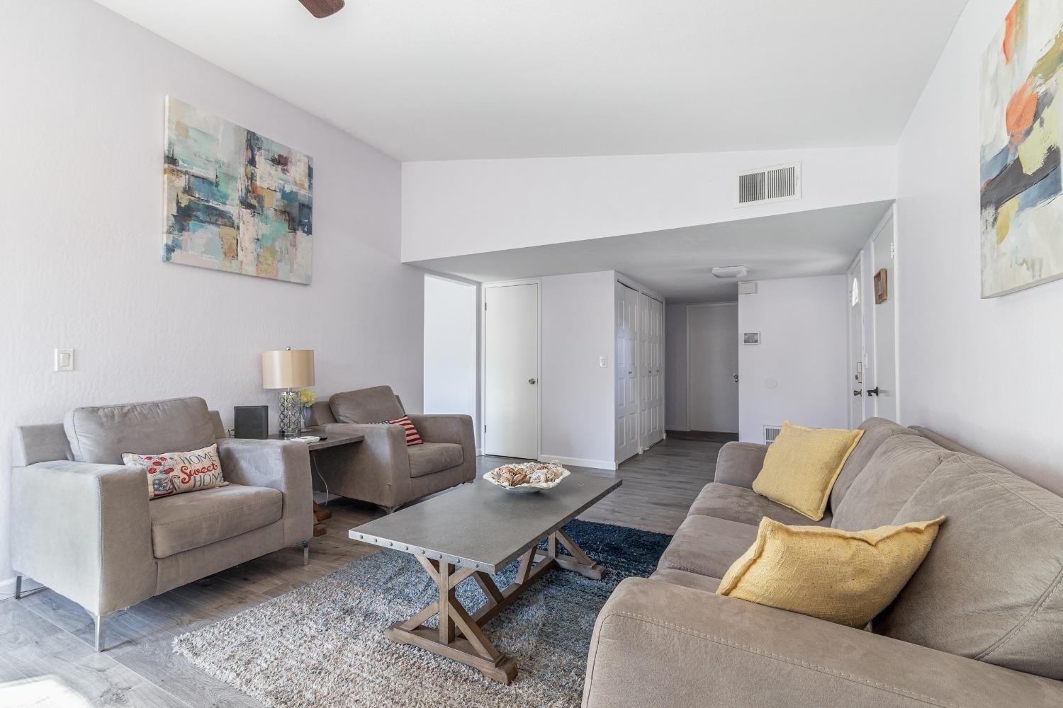 9505 Linda Rio Drive