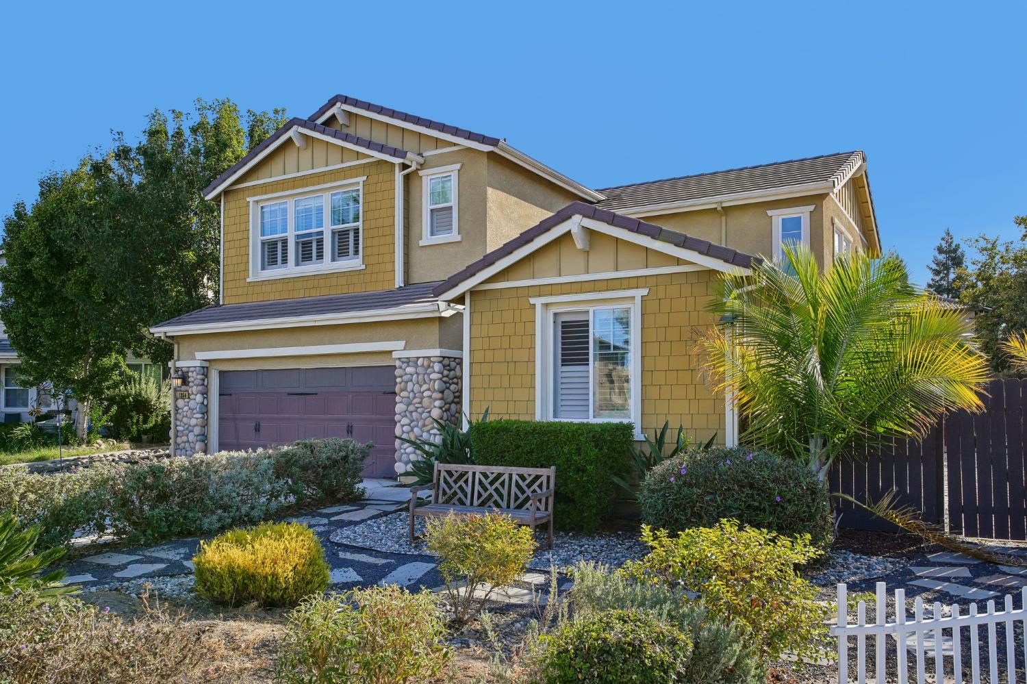 1254 Awahnee Court